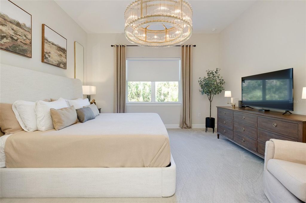 Image 34 of property listing at 10036 BEACHWALK DRIVE, Englewood, FL 34223