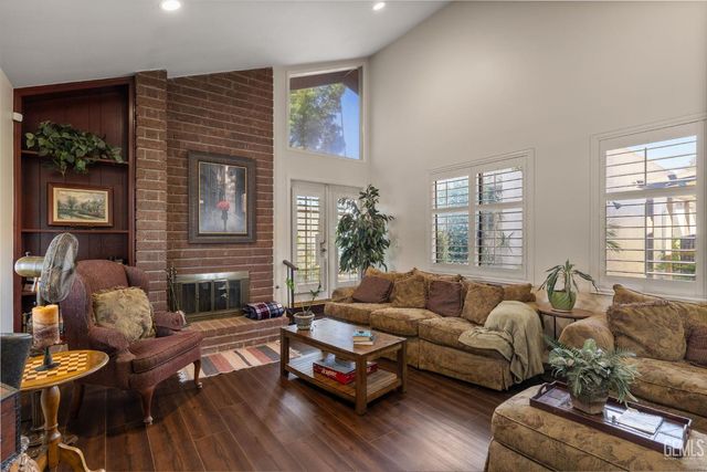 6900 Seapines Drive 3, Bakersfield, CA 93309