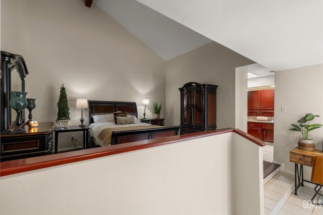 6900 Seapines Drive 3, Bakersfield, CA 93309