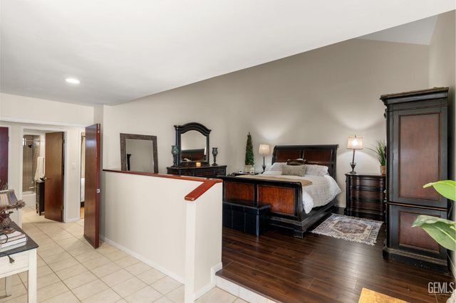 6900 Seapines Drive 3, Bakersfield, CA 93309