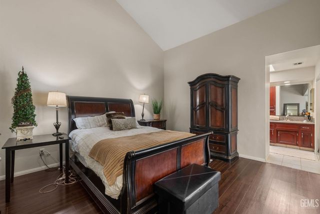 6900 Seapines Drive 3, Bakersfield, CA 93309