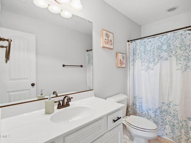 707 Botanical Court, Bunnlevel, NC 28323