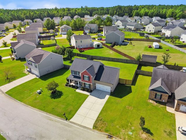 707 Botanical Court, Bunnlevel, NC 28323
