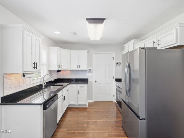 707 Botanical Court, Bunnlevel, NC 28323