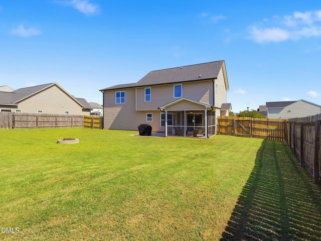 707 Botanical Court, Bunnlevel, NC 28323