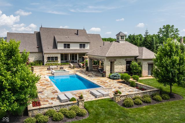 9681 Pleasant View Lane, Zionsville, IN 46077