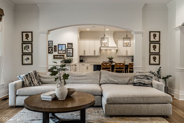 9681 Pleasant View Lane, Zionsville, IN 46077