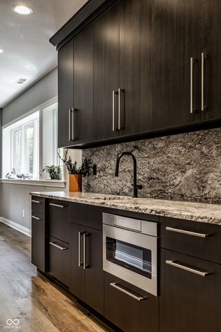 9681 Pleasant View Lane, Zionsville, IN 46077