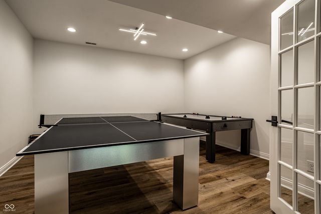 9681 Pleasant View Lane, Zionsville, IN 46077