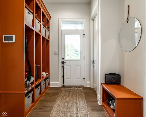 9681 Pleasant View Lane, Zionsville, IN 46077