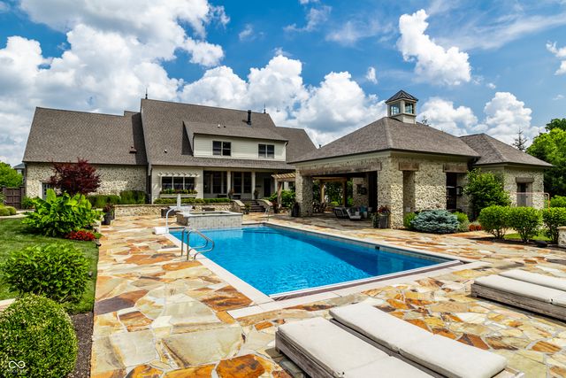 9681 Pleasant View Lane, Zionsville, IN 46077