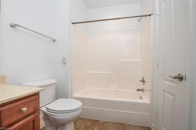 5201 Nuthall Dr Unit 103, Virginia Beach, VA 23455