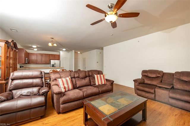 5201 Nuthall Dr Unit 103, Virginia Beach, VA 23455