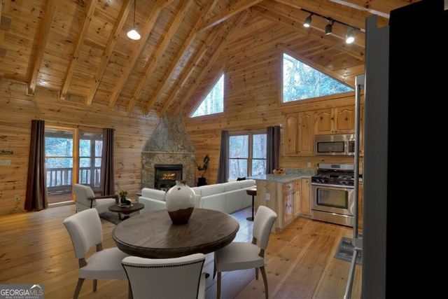 112 Seneca Drive, Ellijay, GA 30540