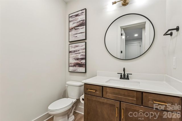 2412 Crestview Drive, Charlotte, NC 28216