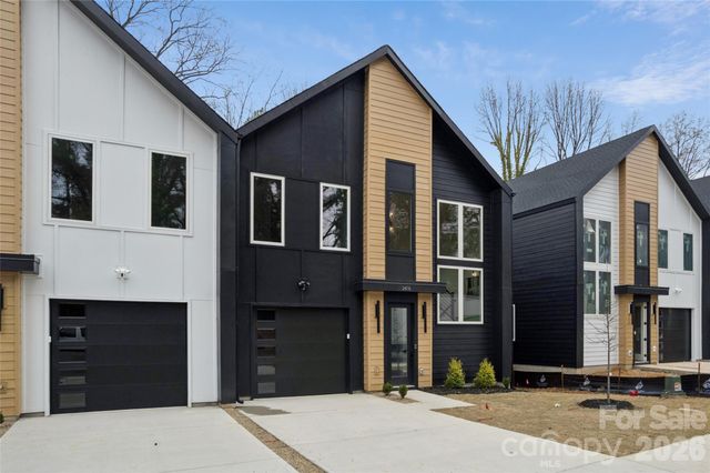 2412 Crestview Drive, Charlotte, NC 28216