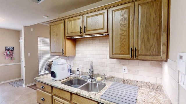 5401 Hollytree Drive 2104, Tyler, TX 75703