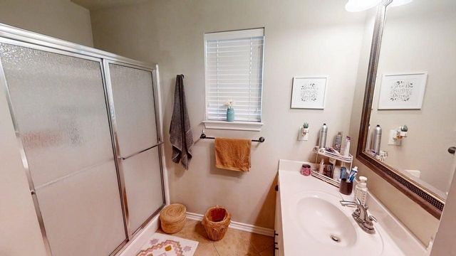 5401 Hollytree Drive 2104, Tyler, TX 75703