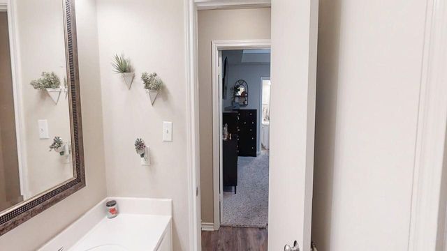 5401 Hollytree Drive 2104, Tyler, TX 75703