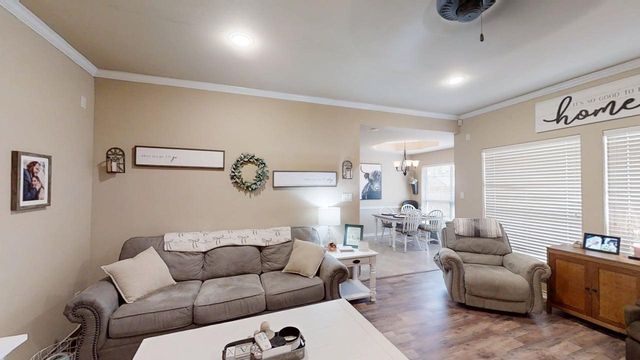 5401 Hollytree Drive 2104, Tyler, TX 75703