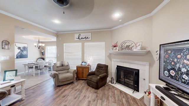5401 Hollytree Drive 2104, Tyler, TX 75703