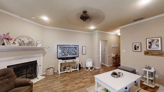 5401 Hollytree Drive 2104, Tyler, TX 75703