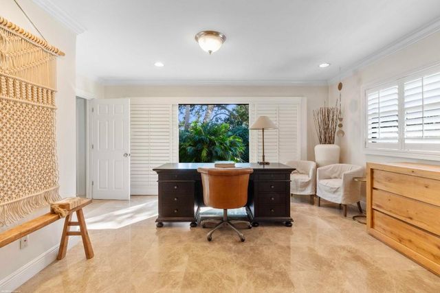 15262 Natures Point Lane, Wellington, FL 33414