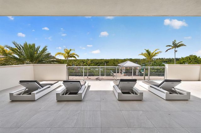 1 S Coastal Way 201, Jupiter, FL 33477
