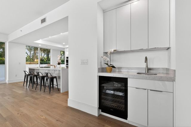 1 S Coastal Way 201, Jupiter, FL 33477