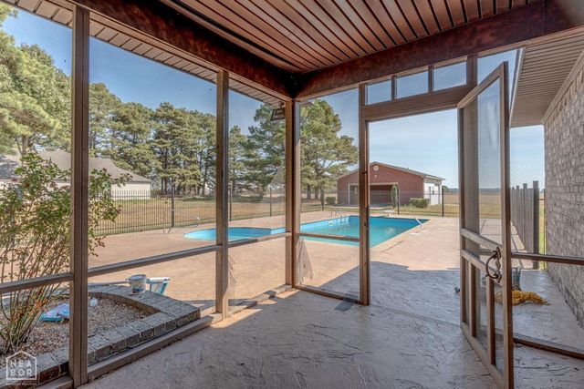 4049 Highway 163, Jonesboro, AR 72404