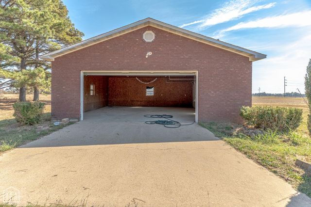 4049 Highway 163, Jonesboro, AR 72404