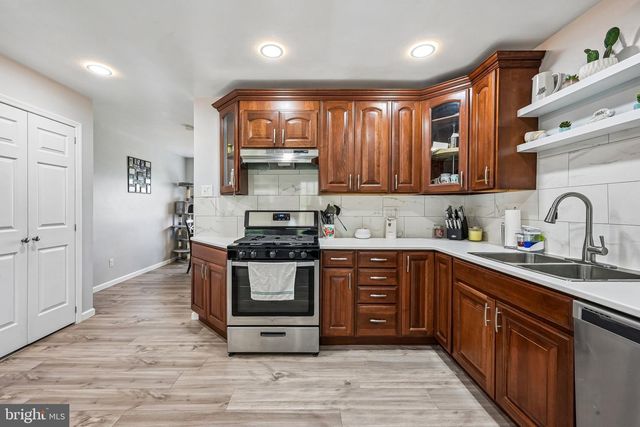 250 COLLEGE DR, Pemberton, NJ 08068