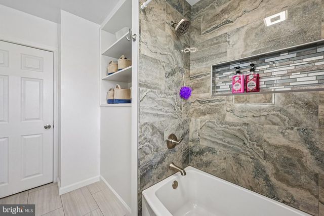 250 COLLEGE DR, Pemberton, NJ 08068