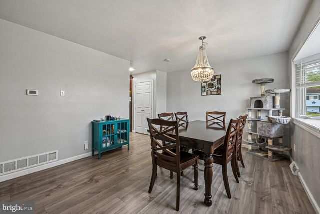 250 COLLEGE DR, Pemberton, NJ 08068