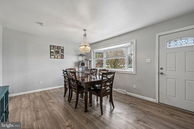 250 COLLEGE DR, Pemberton, NJ 08068
