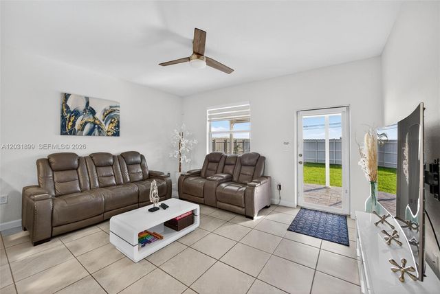 21363 SW 127th Ct, Miami, FL 33177