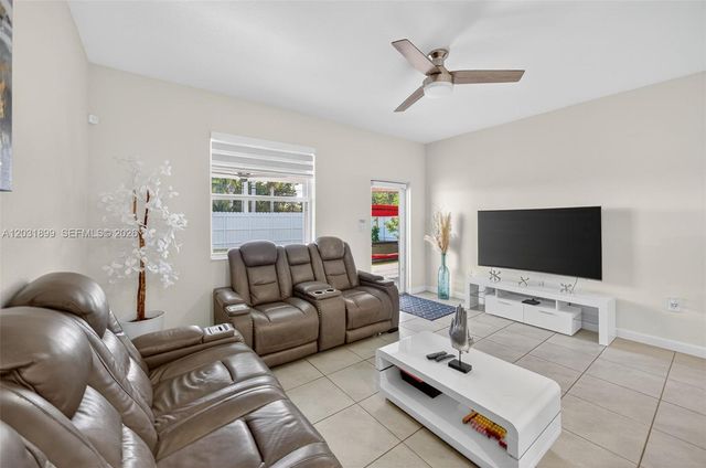 21363 SW 127th Ct, Miami, FL 33177