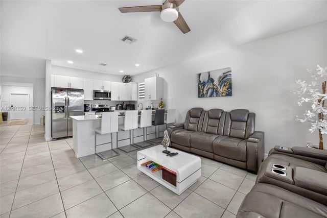 21363 SW 127th Ct, Miami, FL 33177