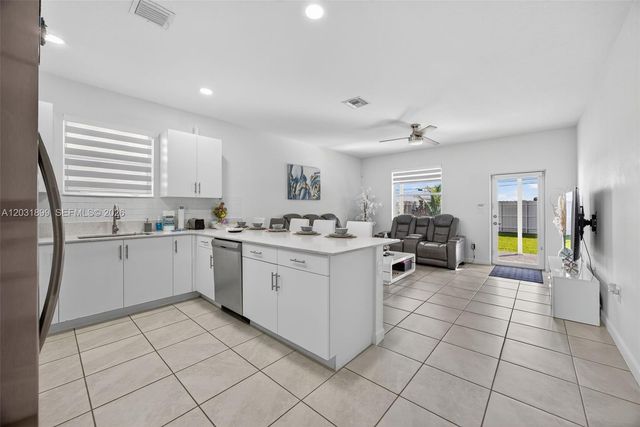 21363 SW 127th Ct, Miami, FL 33177