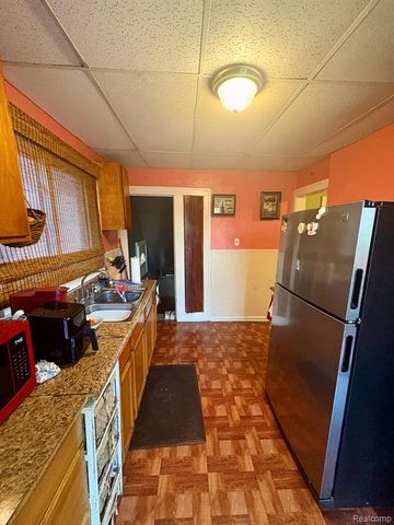 15346 Dexter Avenue, Detroit, MI 48238