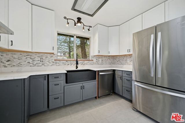 17832 Deer Hill Road, Hidden Valley Lake, CA 95467