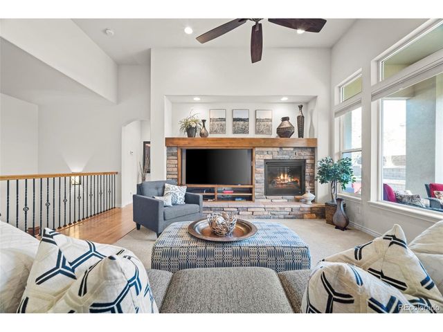 8725 Deframe Ct, Arvada, CO 80005