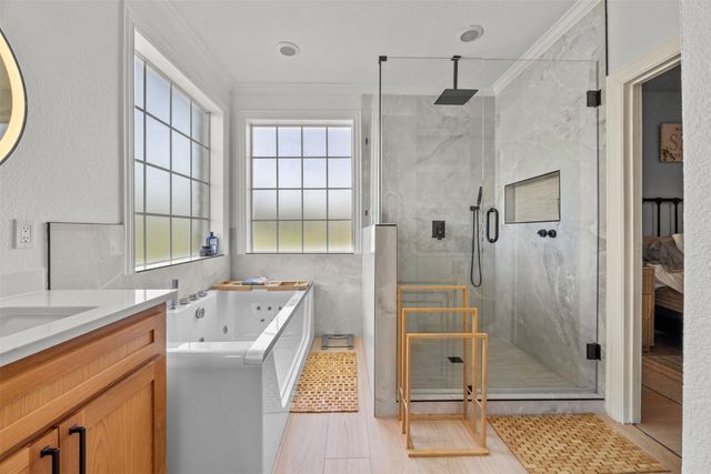 3175 Collins Road, Burleson, TX 76028