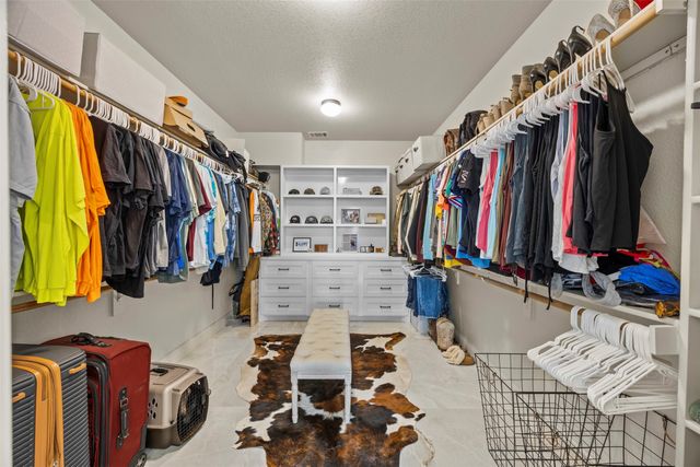 3175 Collins Road, Burleson, TX 76028