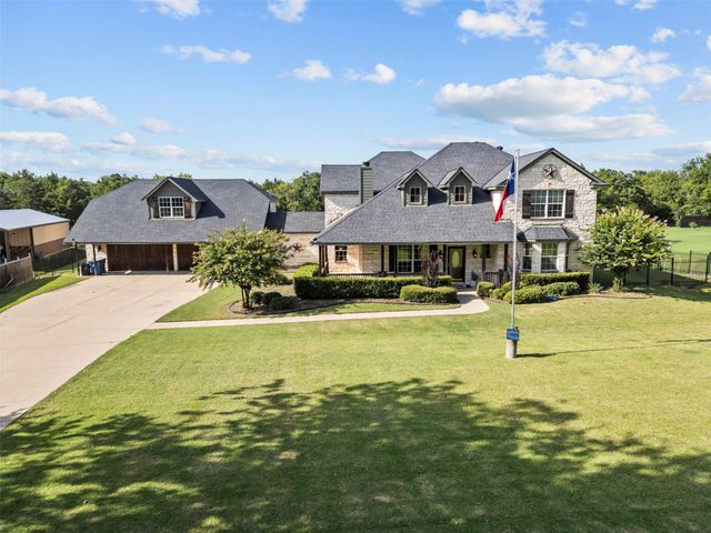 3175 Collins Road, Burleson, TX 76028