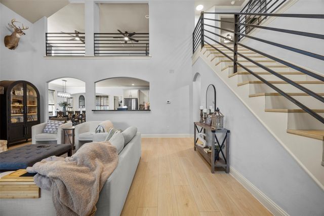 3175 Collins Road, Burleson, TX 76028