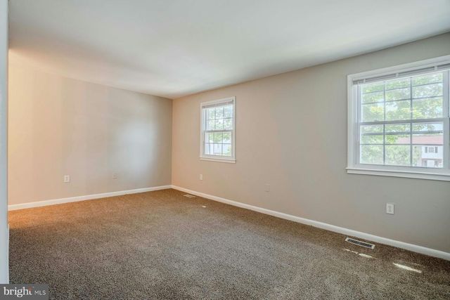 2248 FORT PICKENS CT, Dumfries, VA 22026