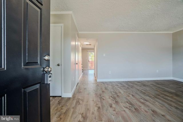 2248 FORT PICKENS CT, Dumfries, VA 22026