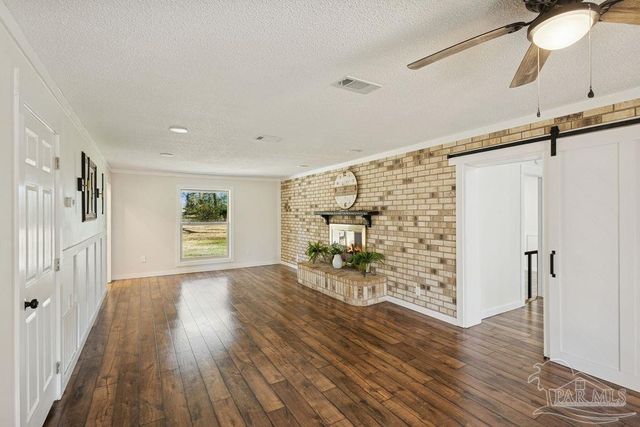 10841 Luker Way, Jay, FL 32565