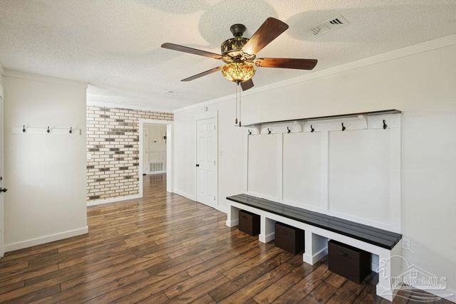 10841 Luker Way, Jay, FL 32565